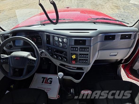 Peterbilt 567 Tegljači