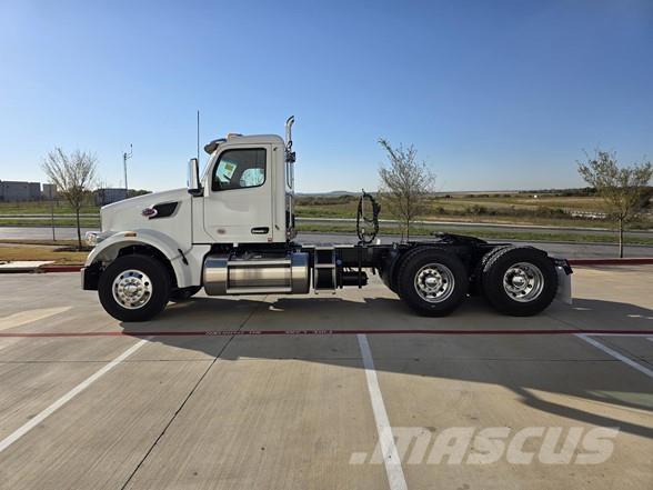 Peterbilt 567 Tegljači