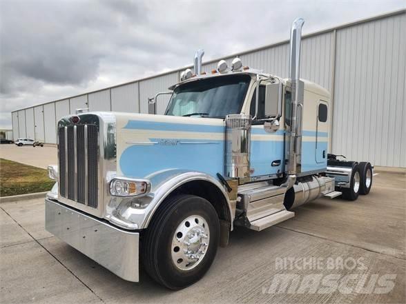 Peterbilt 589 Tegljači