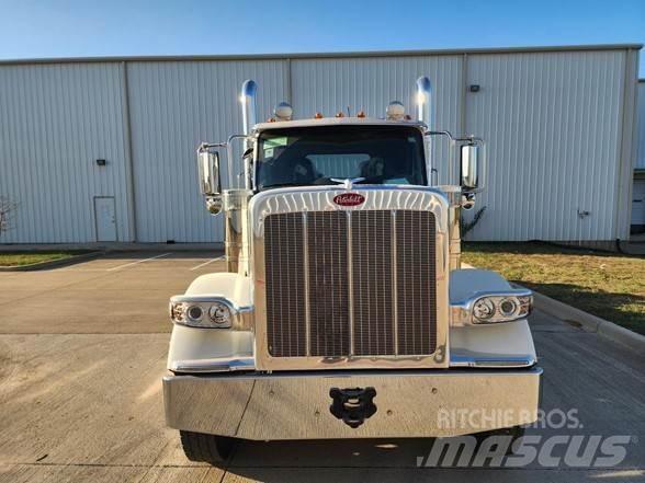 Peterbilt 589 Tegljači