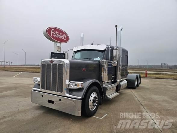Peterbilt 589 Tegljači