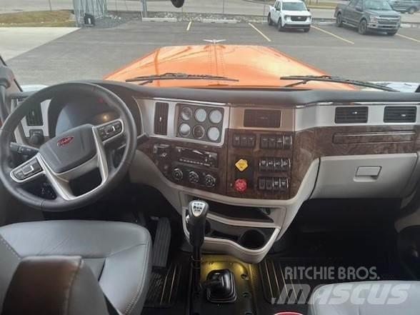 Peterbilt 589 Tegljači