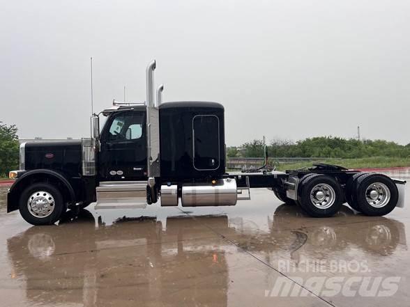 Peterbilt 589 Tegljači