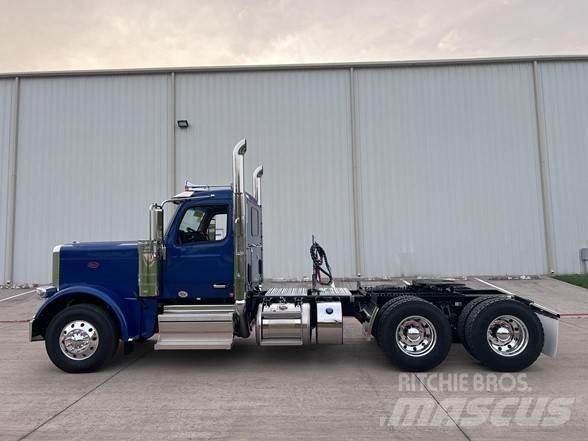 Peterbilt 589 Tegljači