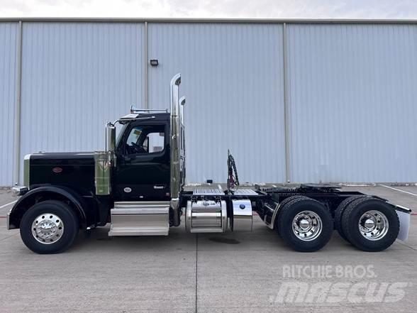 Peterbilt 589 Tegljači