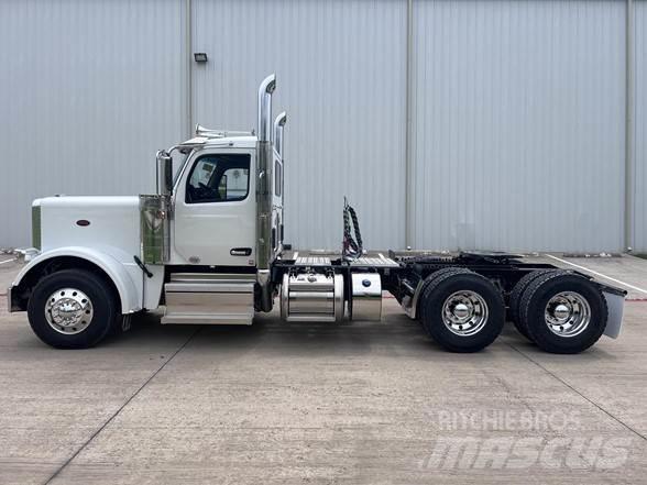 Peterbilt 589 Tegljači