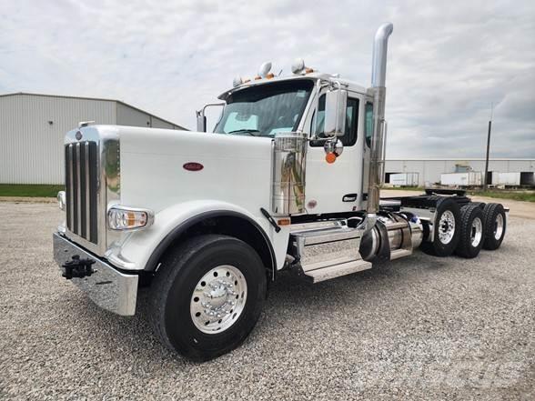 Peterbilt 589 Tegljači