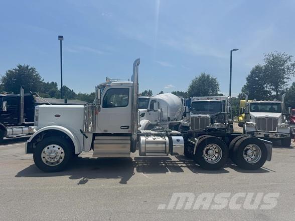 Peterbilt 589 Tegljači