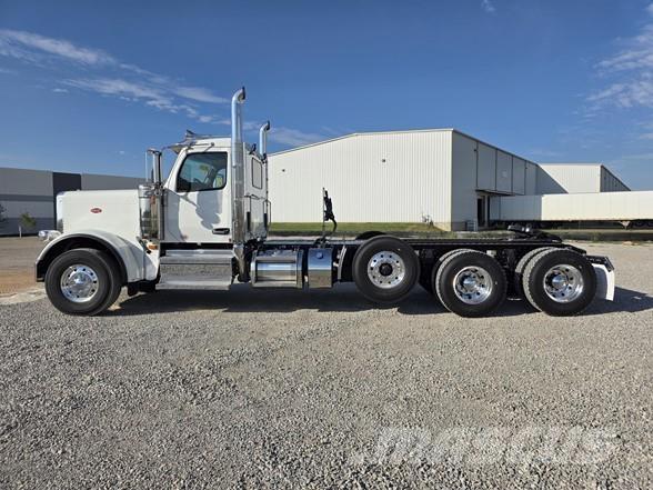 Peterbilt 589 Tegljači