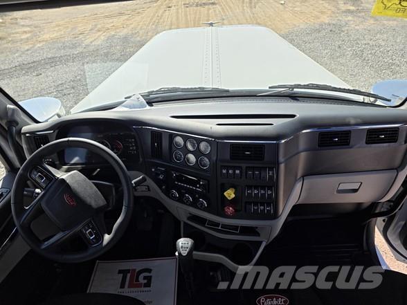 Peterbilt 589 Tegljači