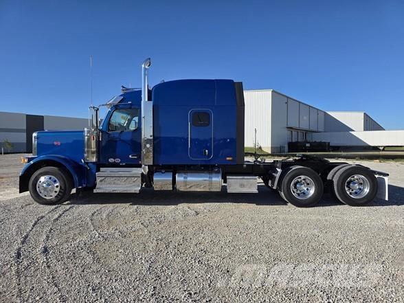 Peterbilt 589 Tegljači