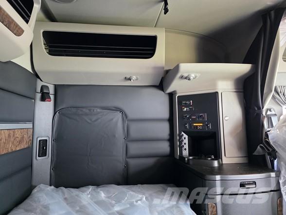 Peterbilt 589 Tegljači