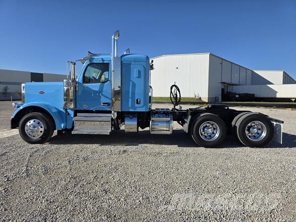 Peterbilt 589 Tegljači