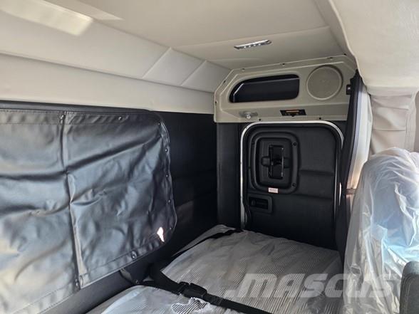 Peterbilt 589 Tegljači