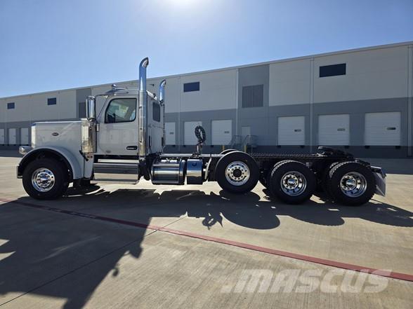 Peterbilt 589 Tegljači