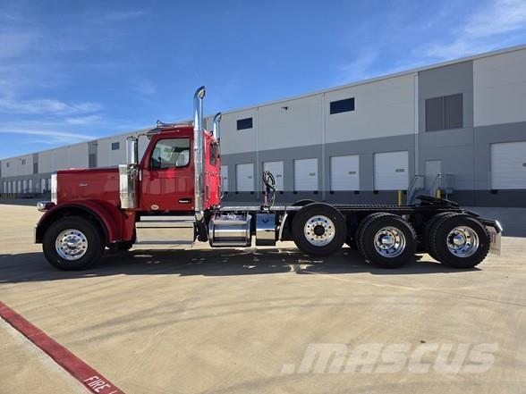 Peterbilt 589 Tegljači