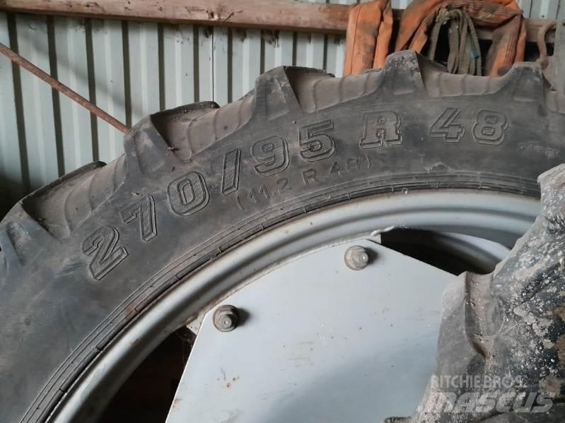  - - -  270/95R48 Gume, točkovi i felne