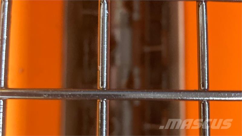 Rauch UKS 100 Posipači soli i peska