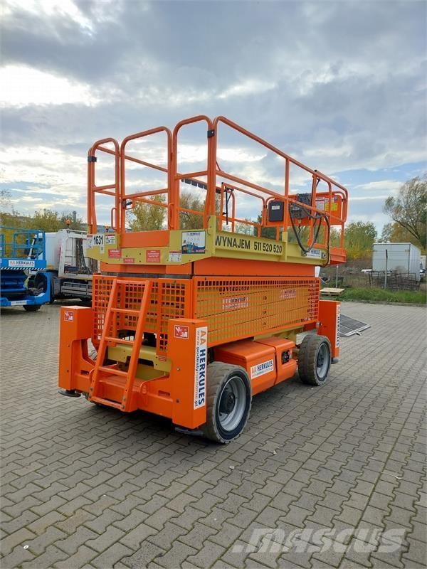JLG 4069 Makazaste platforme
