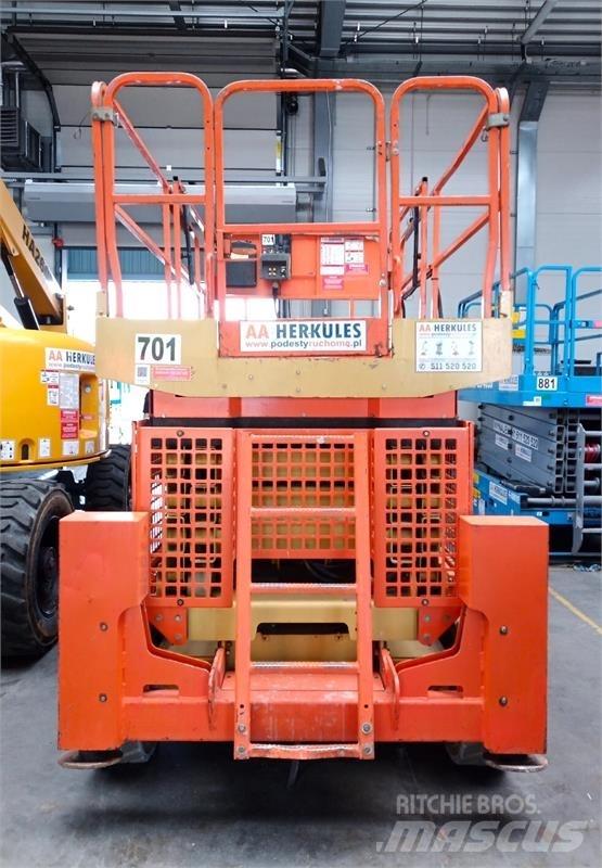 JLG 4069 Makazaste platforme