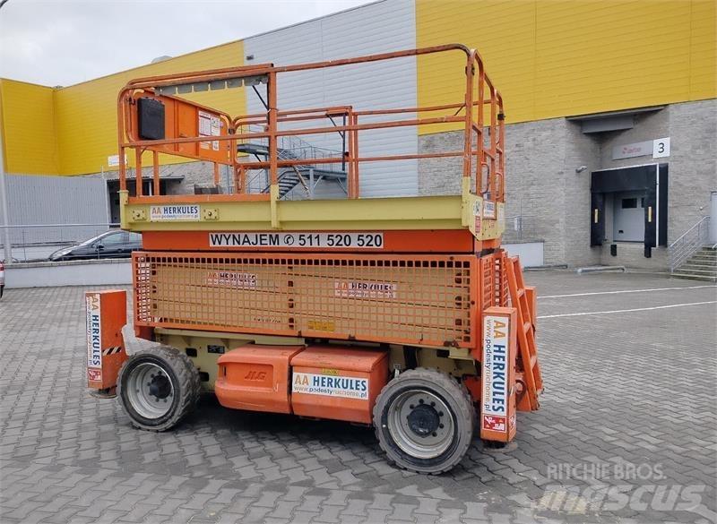 JLG 4069 Makazaste platforme