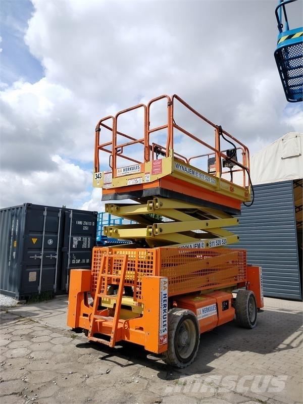 JLG 4069 Makazaste platforme