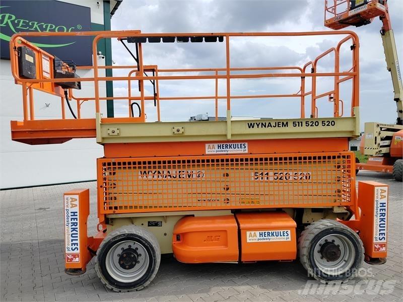 JLG 4069 Makazaste platforme