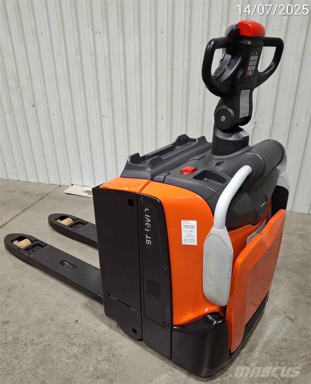 BT LPE200/8 Ručni paletar