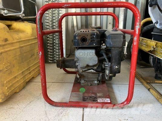  Pompe à câble Pumpe za vodu