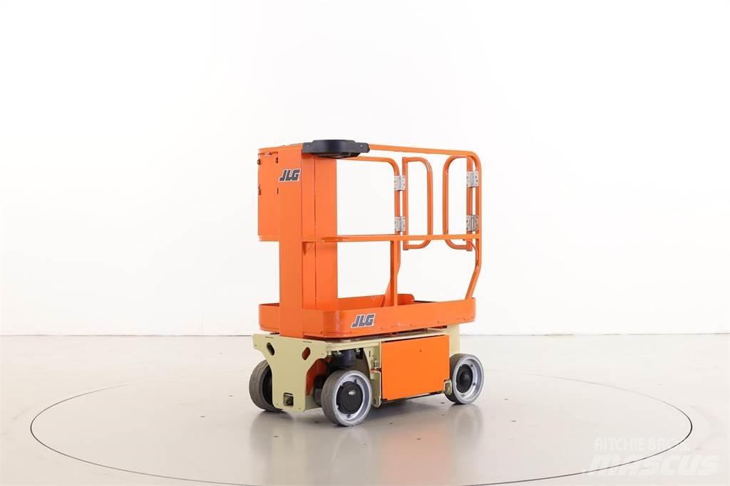 JLG 1230ES Jarbolne penjajuće platforme