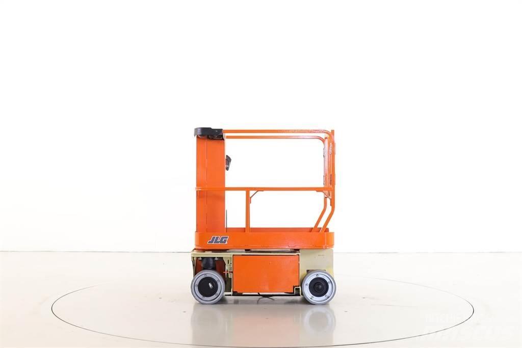 JLG 1230ES Jarbolne penjajuće platforme