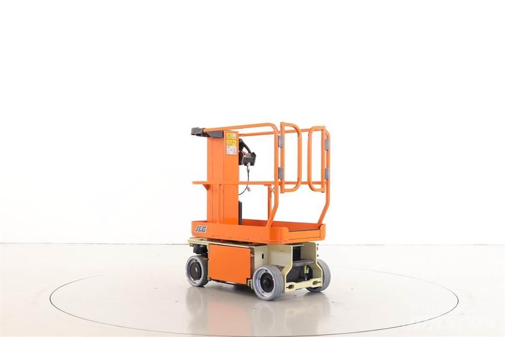 JLG 1230ES Jarbolne penjajuće platforme