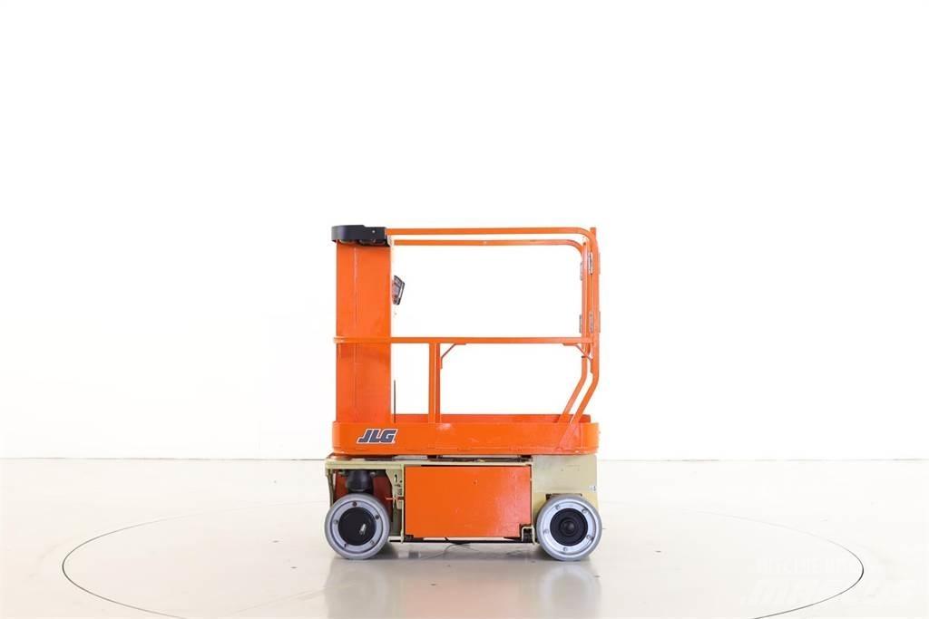 JLG 1230ES Jarbolne penjajuće platforme