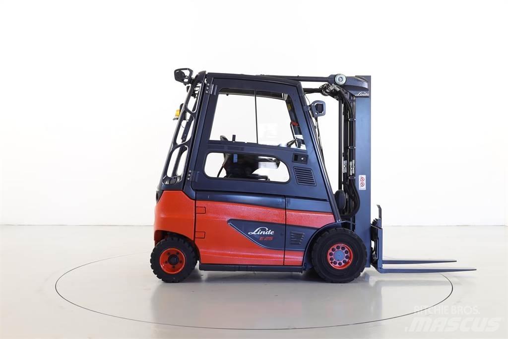 Linde E25-01 387 Električni viljuškari