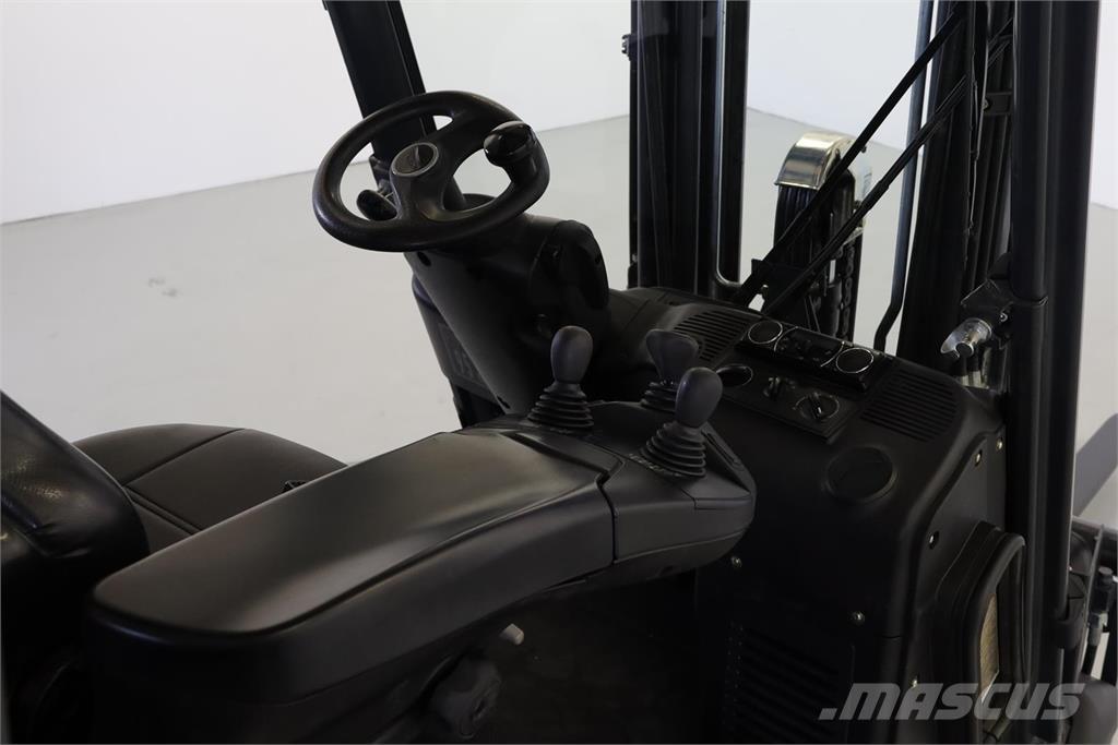 Linde H20T-01 Plinski viljuškari