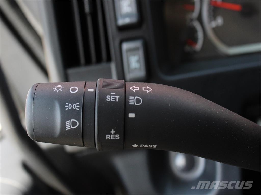 Isuzu FVR Kontejnerski kamioni