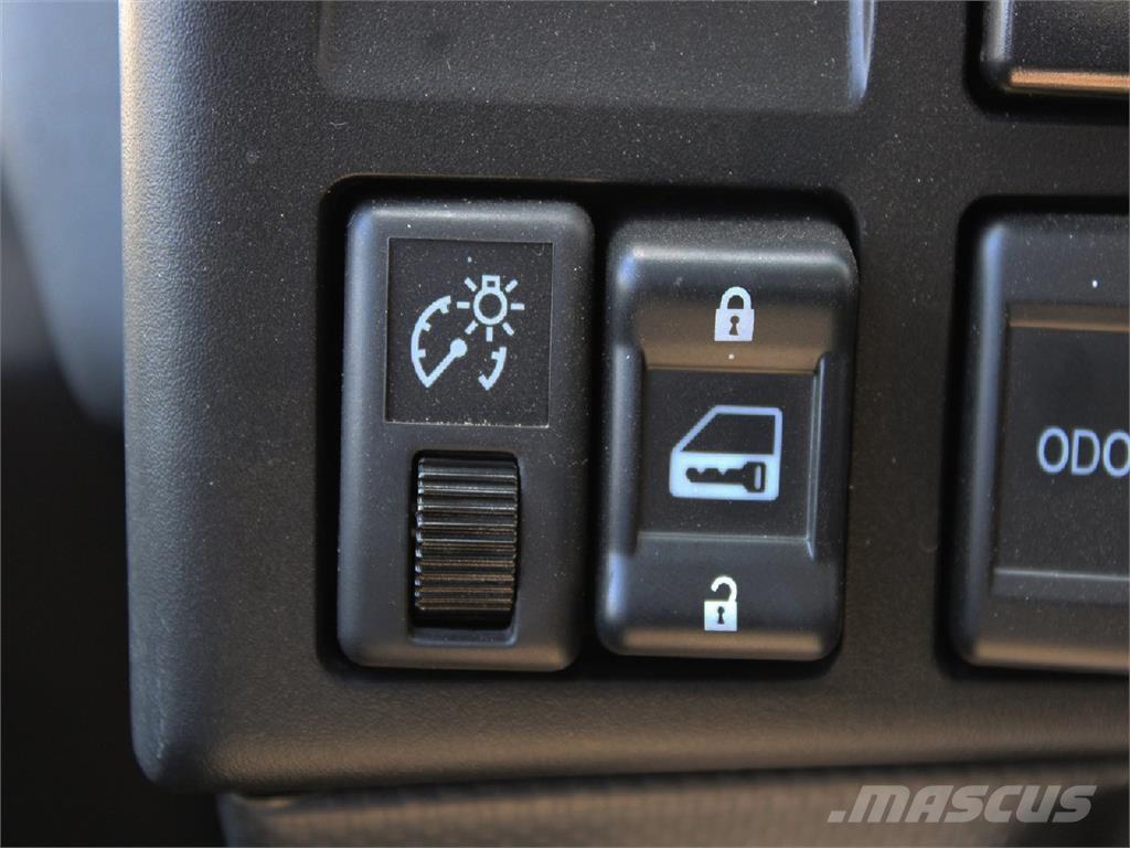 Isuzu NPR-HD Kiperi kamioni
