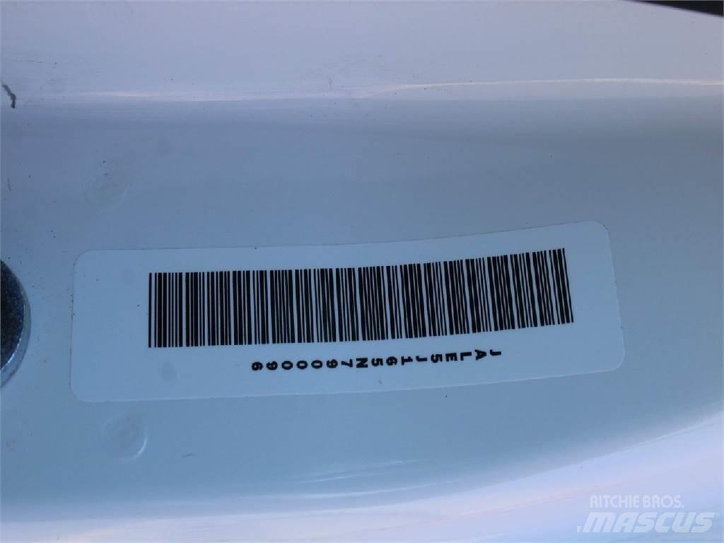 Isuzu NQR Sanduk kamioni