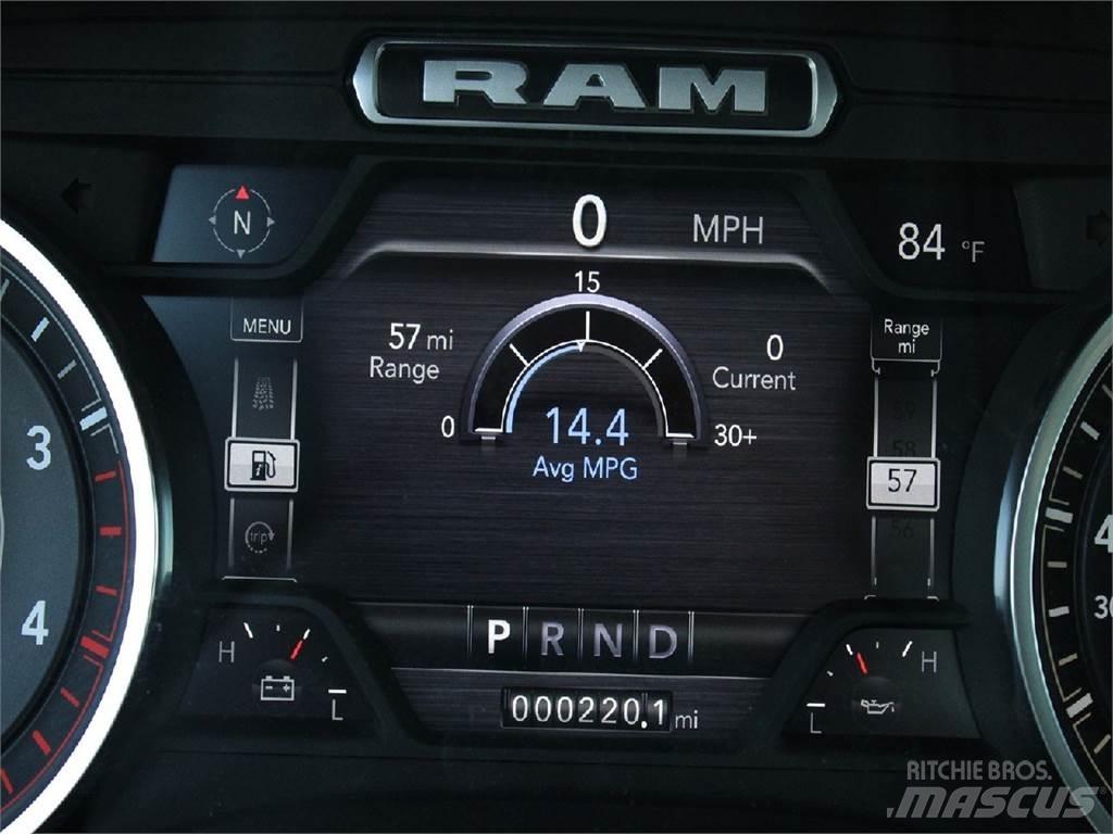 RAM 5500 Kamioni sa otvorenim sandukom