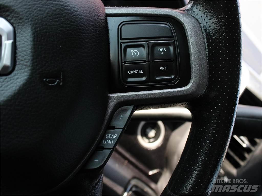 RAM 5500 Šleperi za vozila