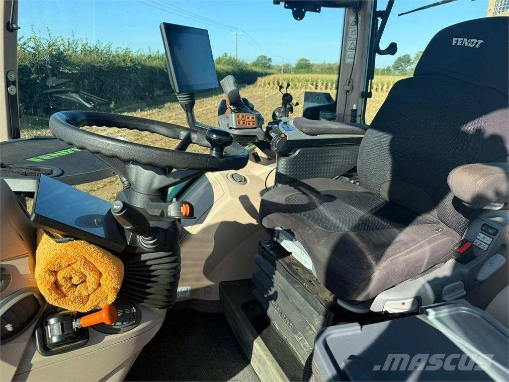 Fendt 724 Traktori