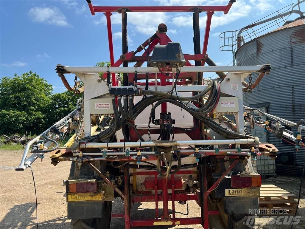Landquip 3000L Vučene prskalice