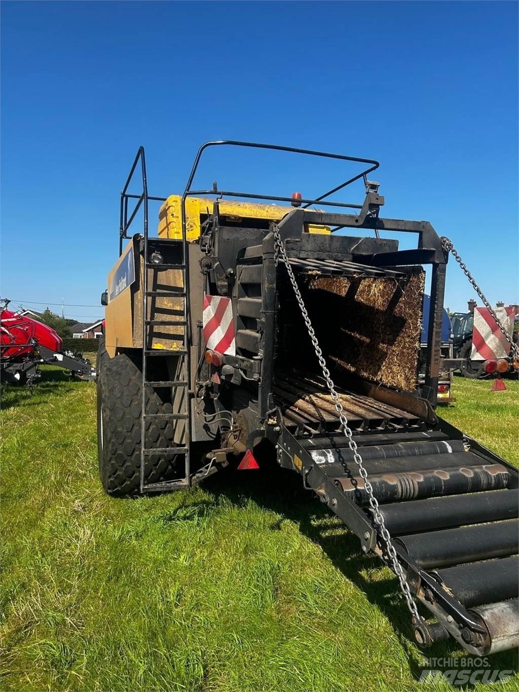 New Holland BB9090 Prese/balirke za četvrtaste bale