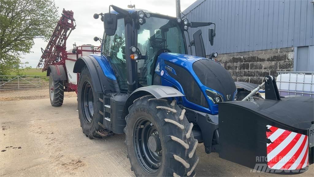 Valtra N155EV Traktori