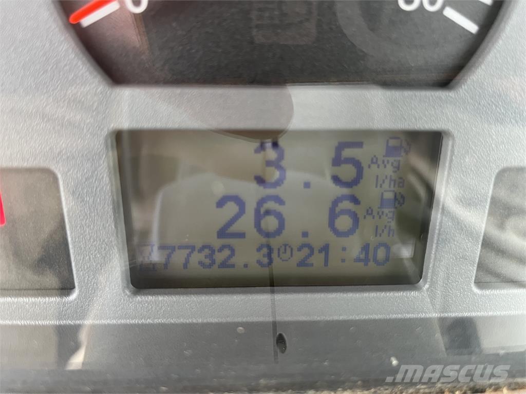 Valtra T203D Traktori