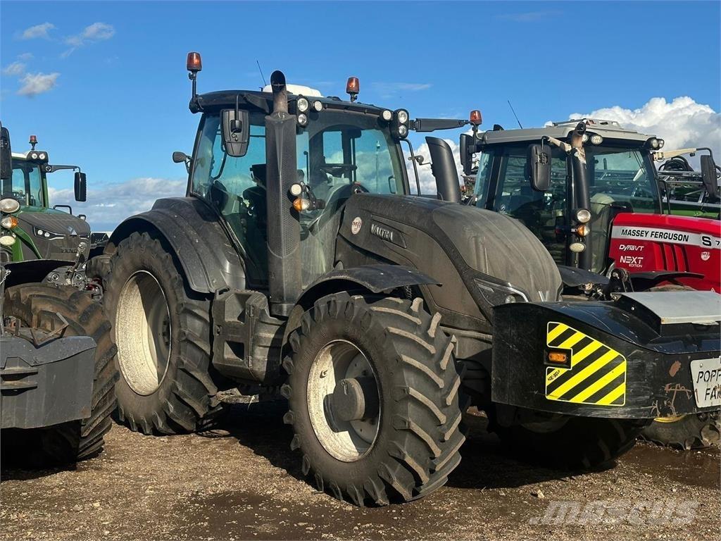 Valtra T234D Traktori
