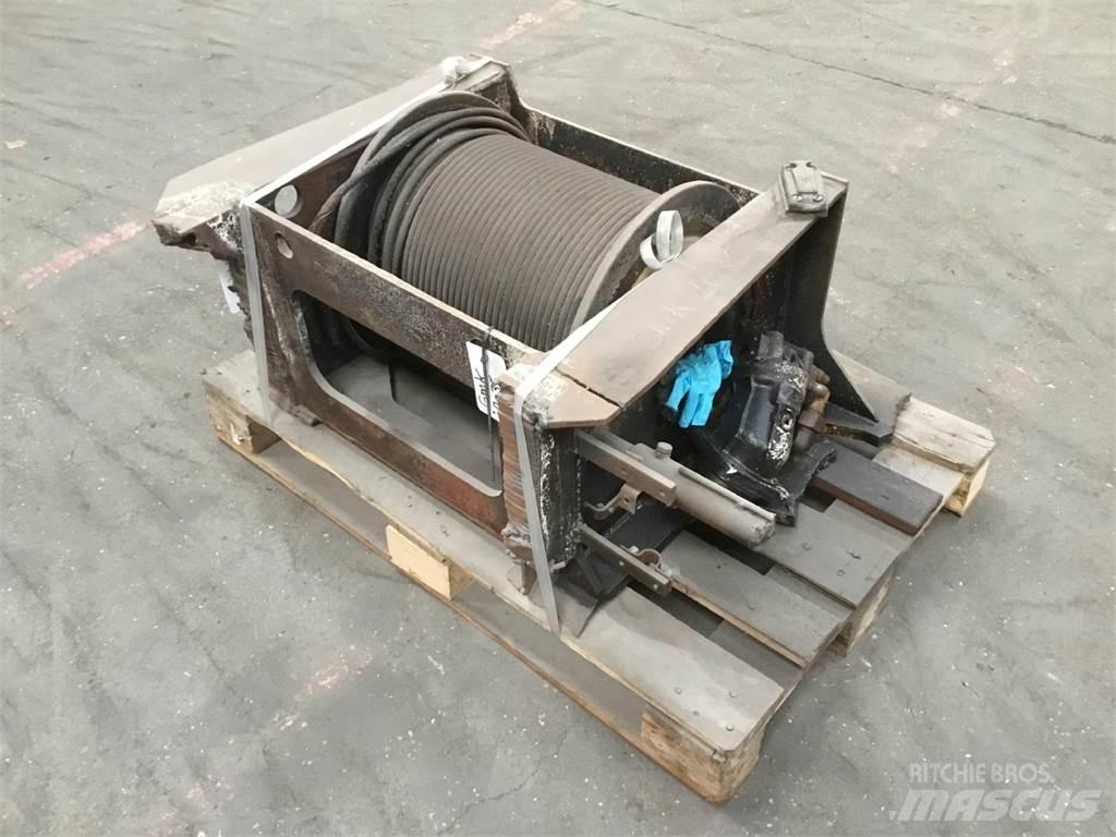 Grove GMK 2035 winch Delovi i oprema za kran