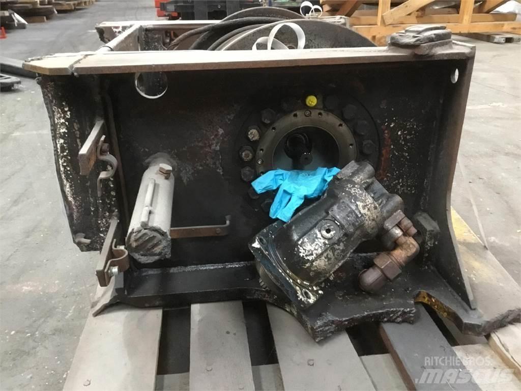 Grove GMK 2035 winch Delovi i oprema za kran
