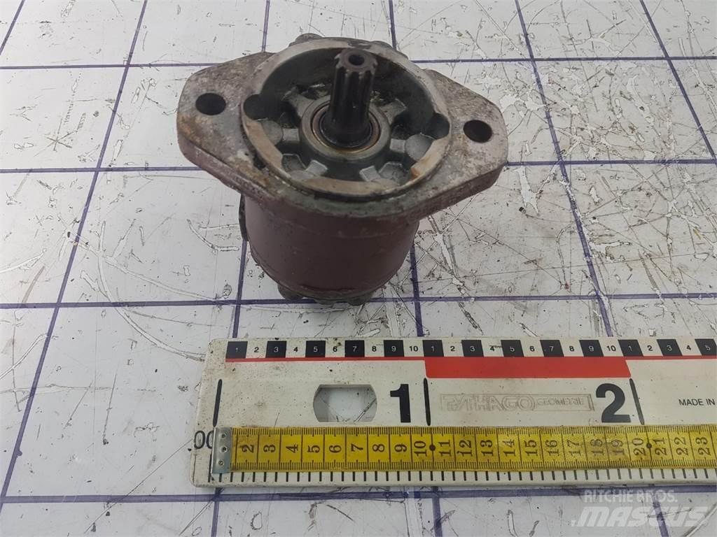 Grove steering pump Delovi i oprema za kran