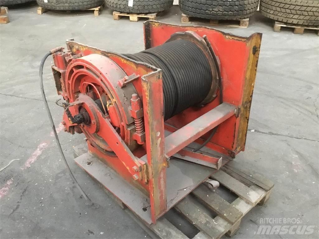 Kato NK 350 winch Delovi i oprema za kran